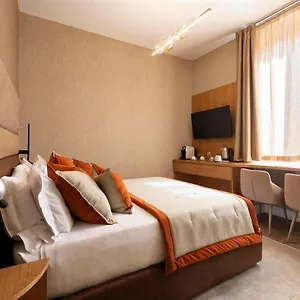 Royal Corso Guest house